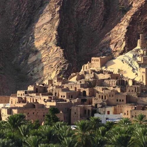 Ruta por una aldea remota de Jabal Akhdar