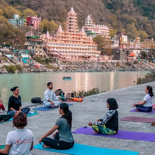 Experiencia de yoga y meditación en Rishikesh