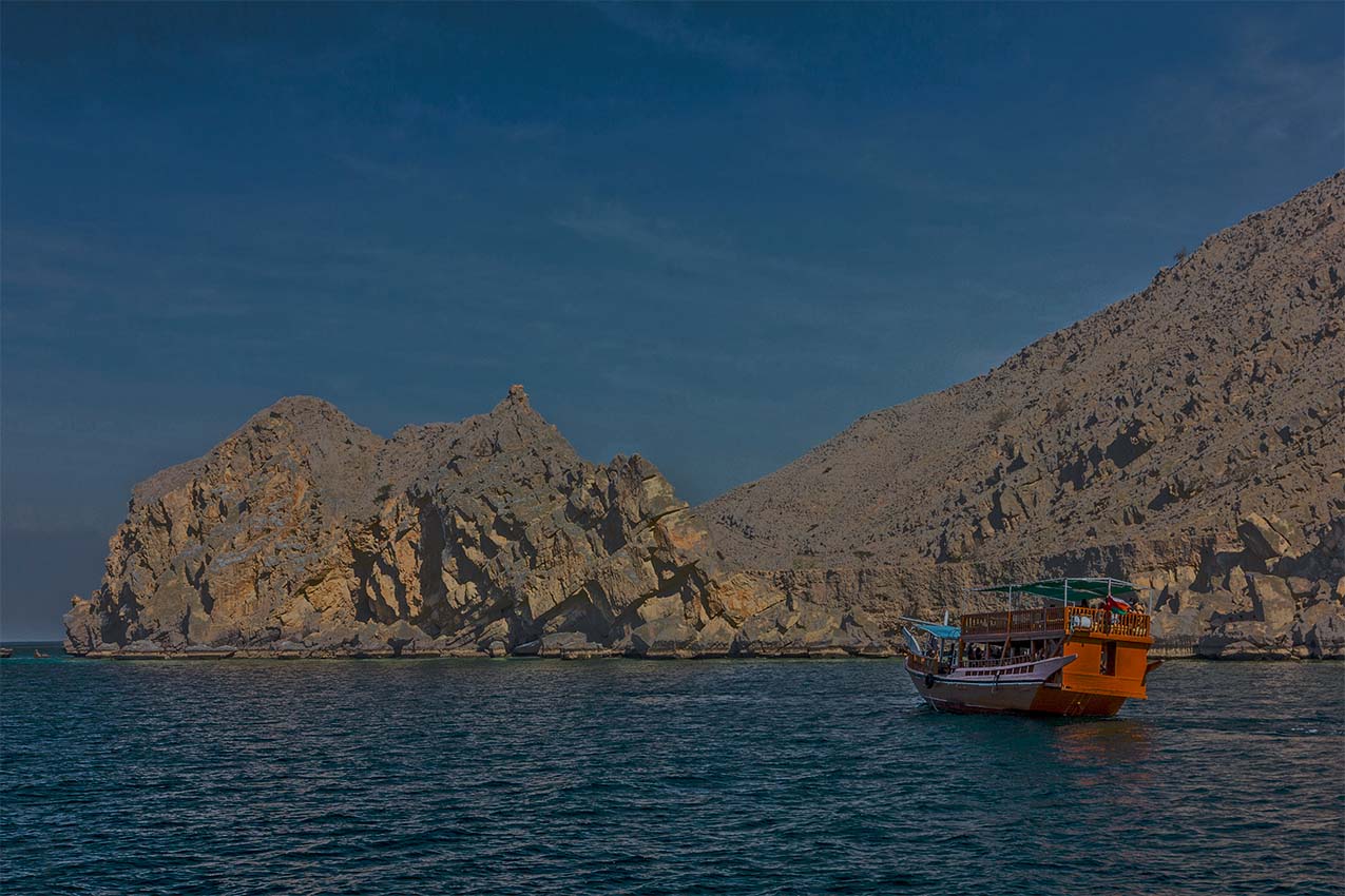 Dhow in Musandam_evening time