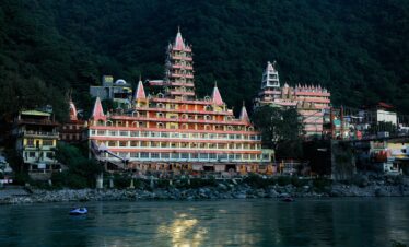 temple, hindu, pilgrim, himalaya, rishikesh, lakshman jula, ganga, uttarakhand, rishikesh, rishikesh, rishikesh, rishikesh, rishikesh, uttarakhand